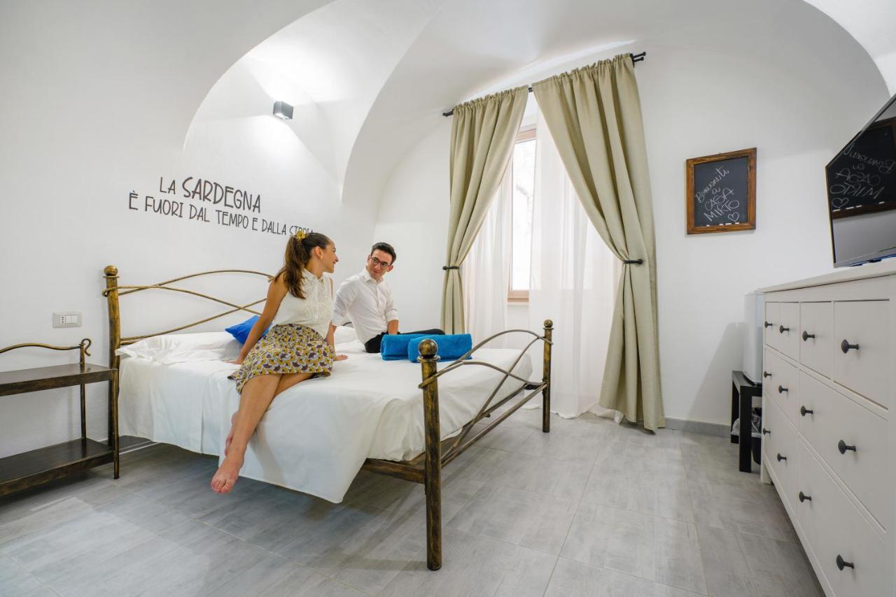 Casa Mirto Hotel Bosa Luaran gambar